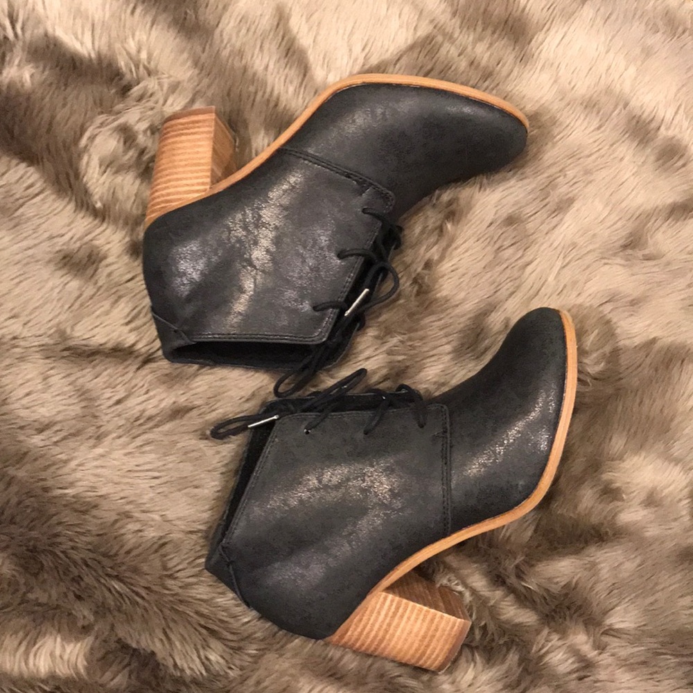 Toms Lunata Booties